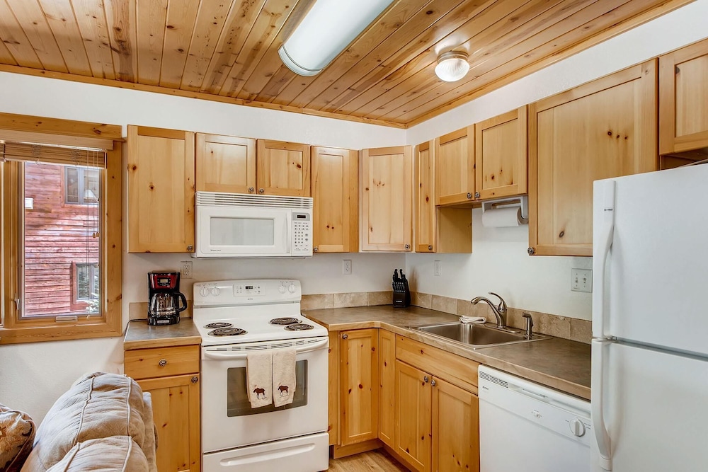 Estes Park Condos - Property Image 253
