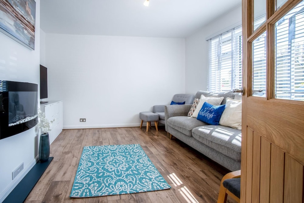 Hazeley - 3 Bedroom Holiday Home - Begelly