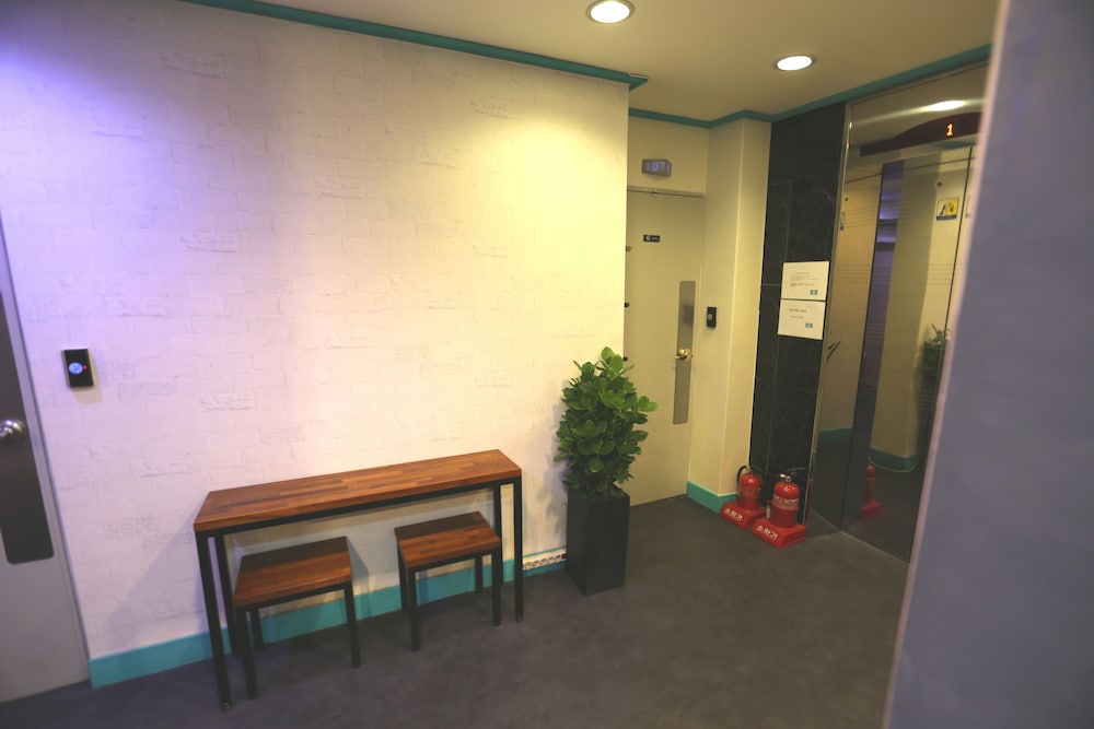 Must Stay Hotel Myeongdong