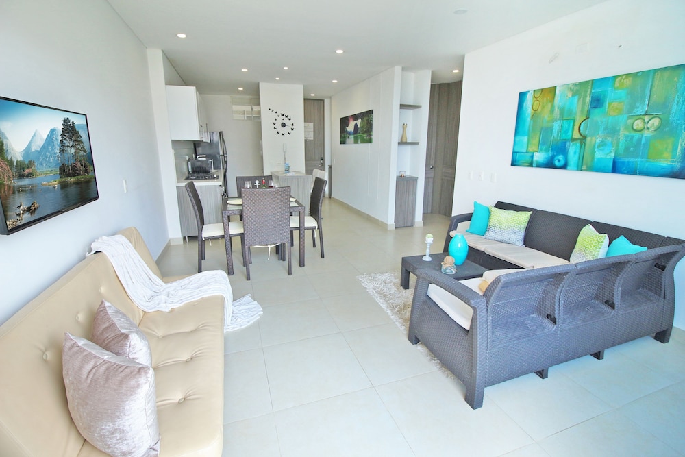 Apartamentos SOHO Elite - Frente al Mar
