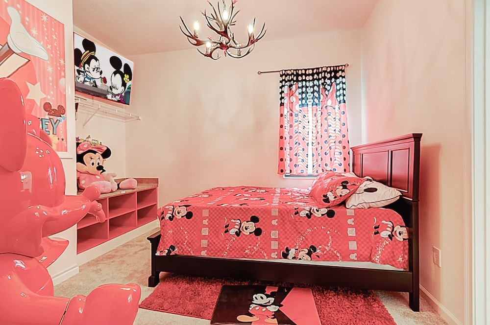 5893 Family Fun Home With Pool Near Theme Parks
