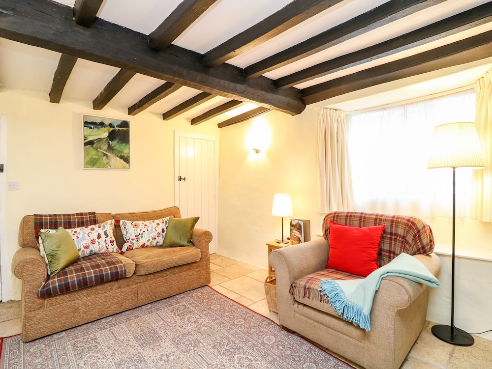 Fox Hat Cottage