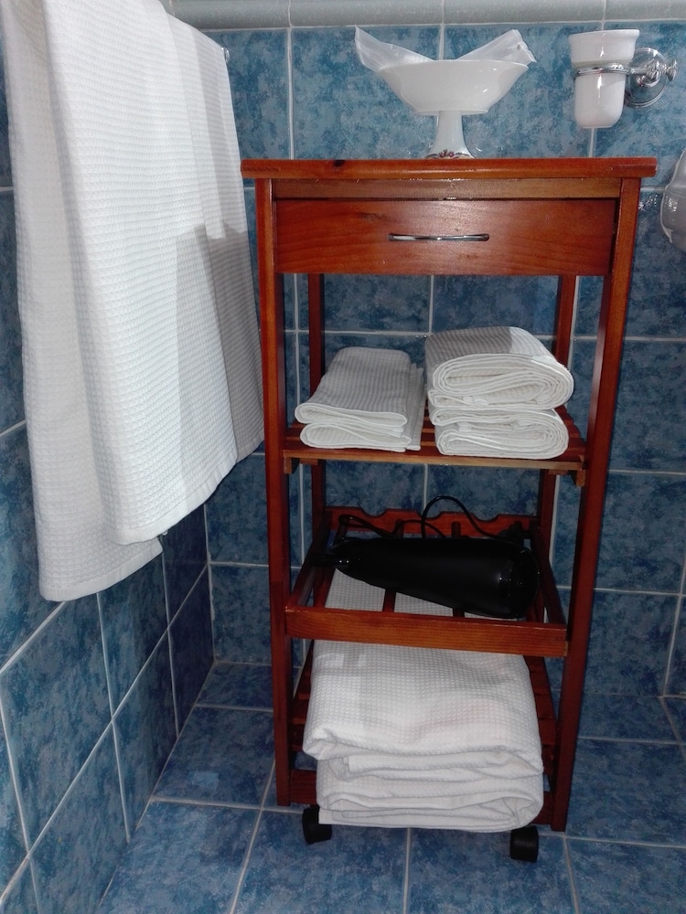 Cataniaedintorni en Catania — bathroom