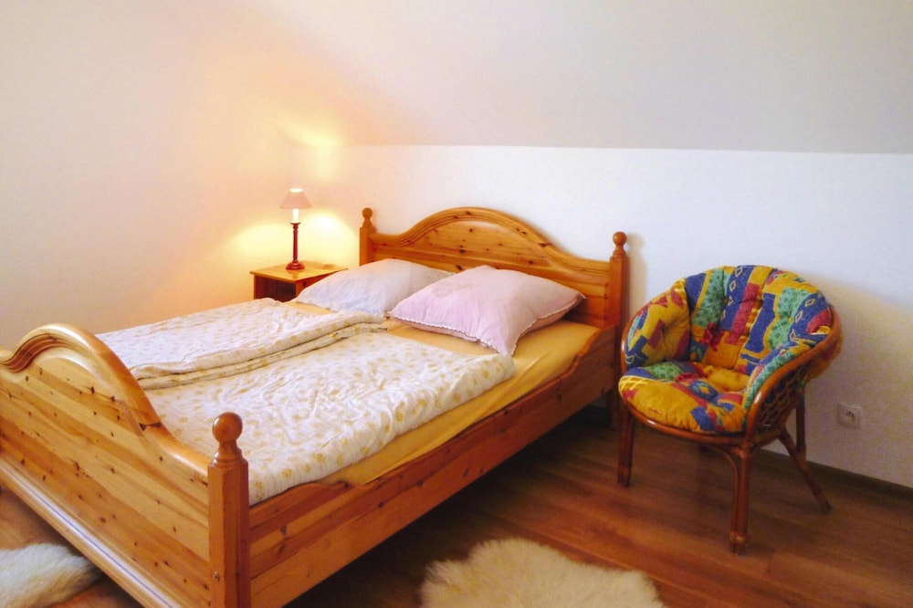 Comfortable Holiday Apartment With a Lake View view 5