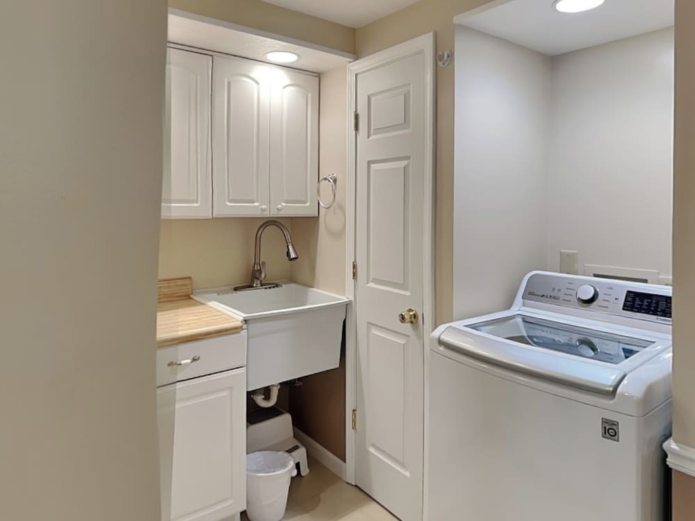 Tranquil Cove by Jackson Mountain Rentals
