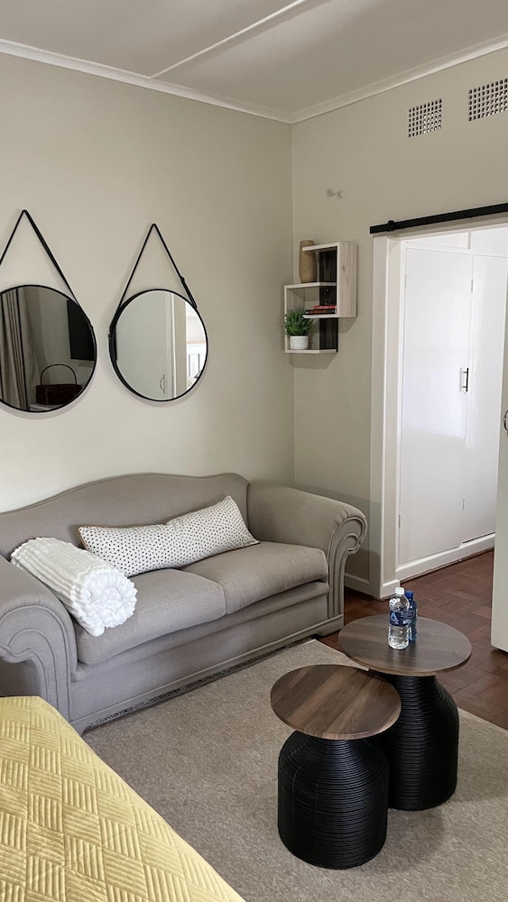 The Comfy Private Place - 2296