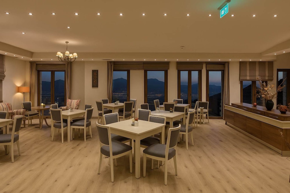 Arktos Hotel Double Room With Mountain View