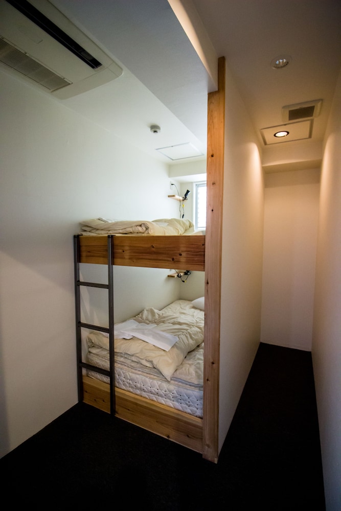 Santiago Guesthouse Hiroshima – Hostel