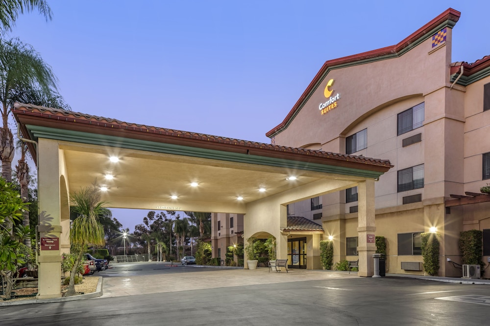 Redlands Vacations - Comfort Suites Redlands - Property Image 26