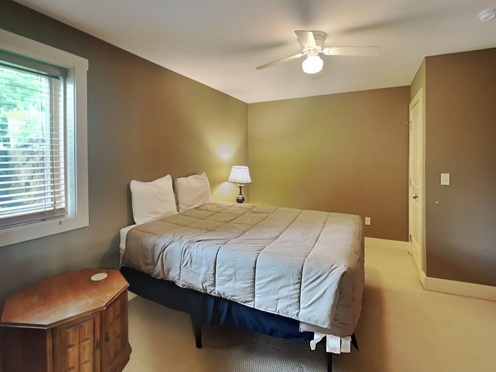 Gulfway Hideaway by Taylor Made Deep Creek