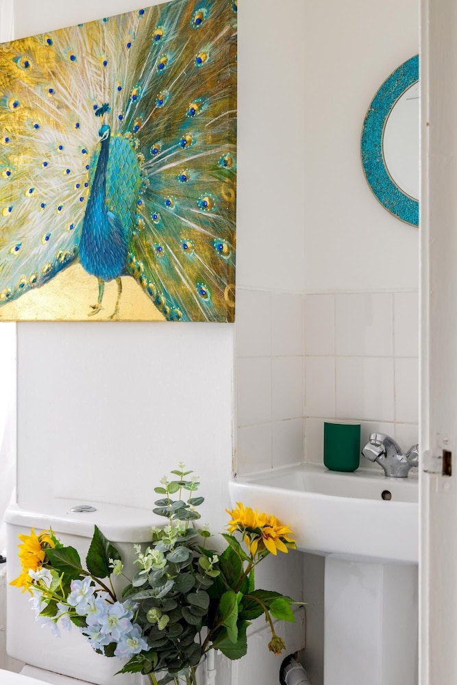 Beautiful 1 Bedroom Apartment With a Garden in Fulham