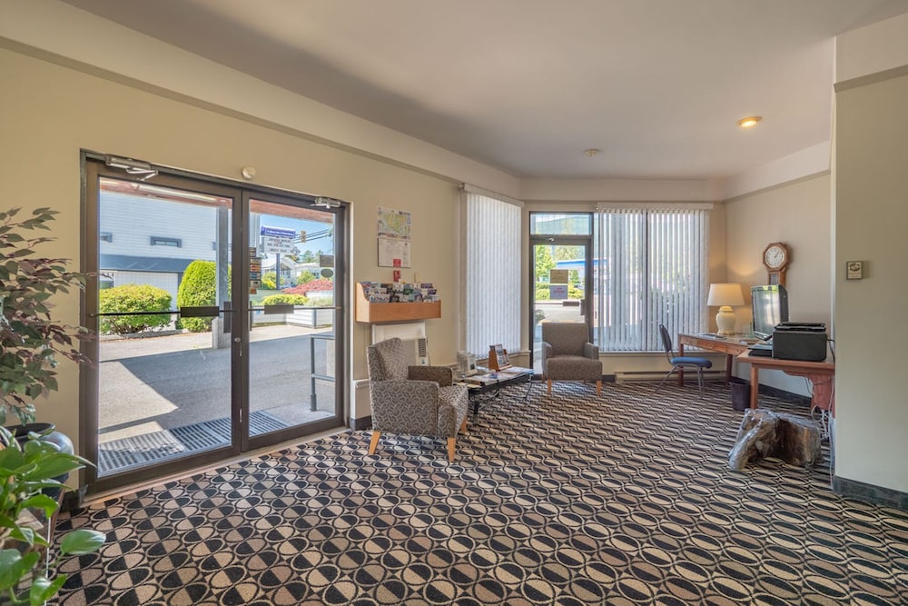 Cedars Inn Hotel  Convention Center - Property Image 11