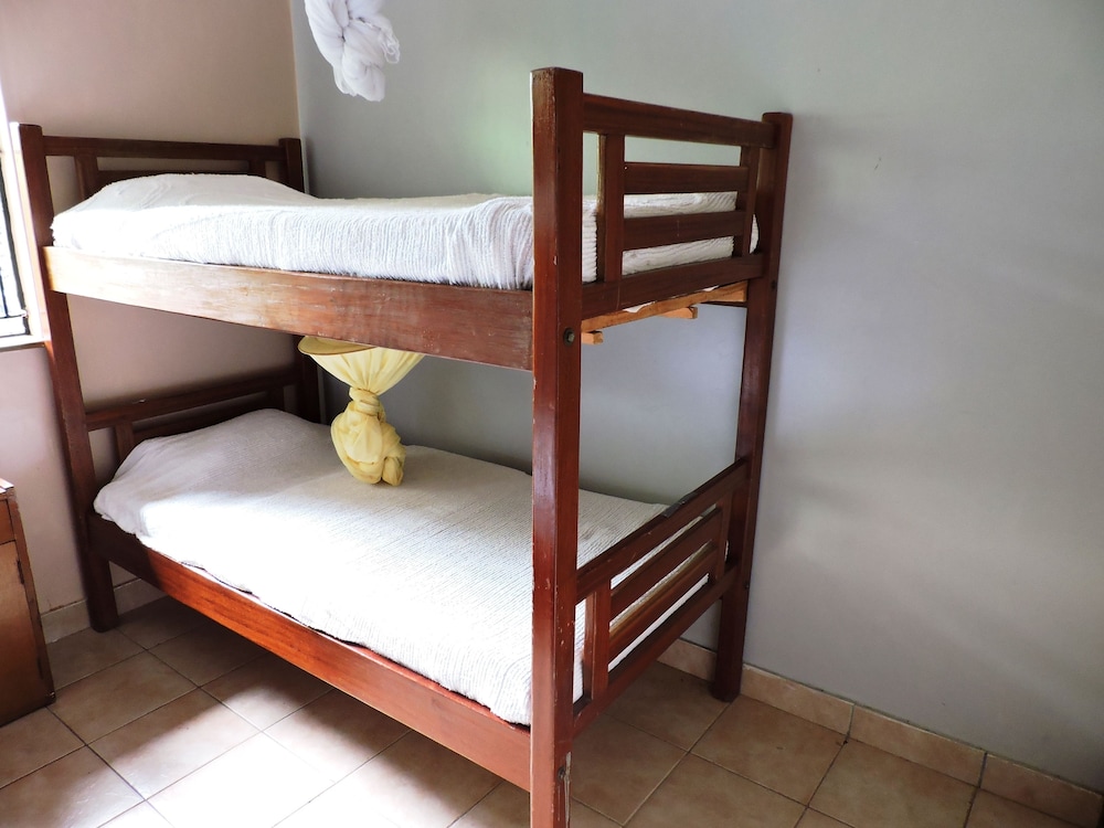Milimani Backpackers