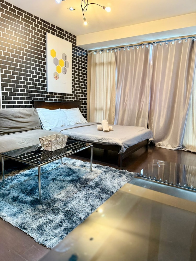 Makati City Gramercy Residences Studio