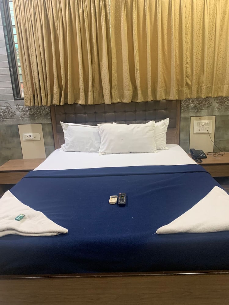 Mumbai Vacations - Hotel Royal Residency - Property Image 8