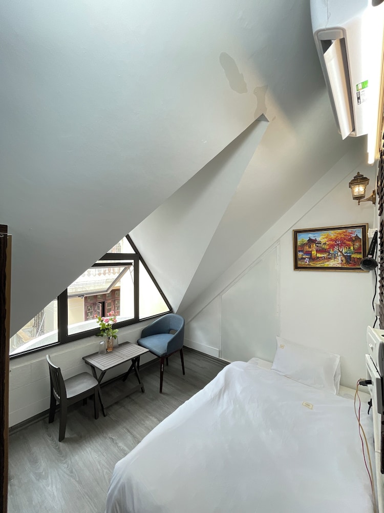 HC Luxury Apartment