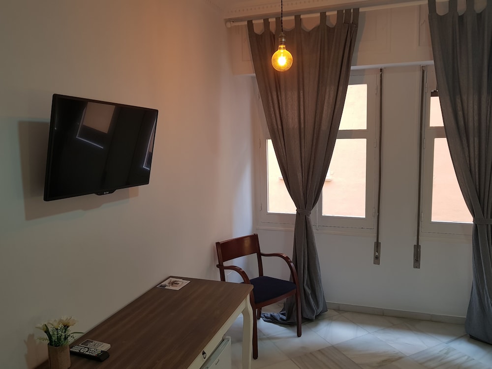 Fan Rooms Duquesa