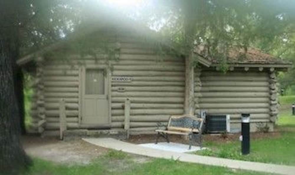 Starved Rock Lodge & Conference Center