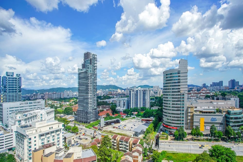Novo Suites @ Jalan Ampang Skypool