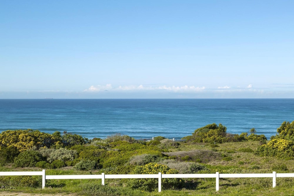 Oceanview B&B 85 Oceanview Drive
