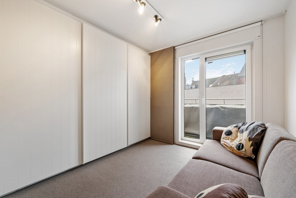 Luxury 4-bedroom Apartment With Large Terrace