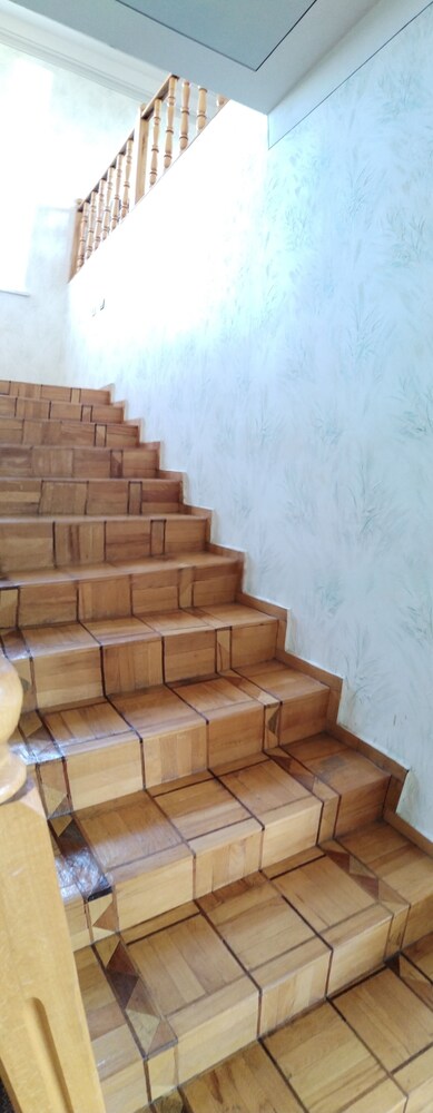 Airport to Echmiadzin Guest House
