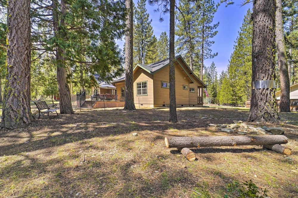 Hike + Explore: Graeagle Getaway w/ Furnished Deck