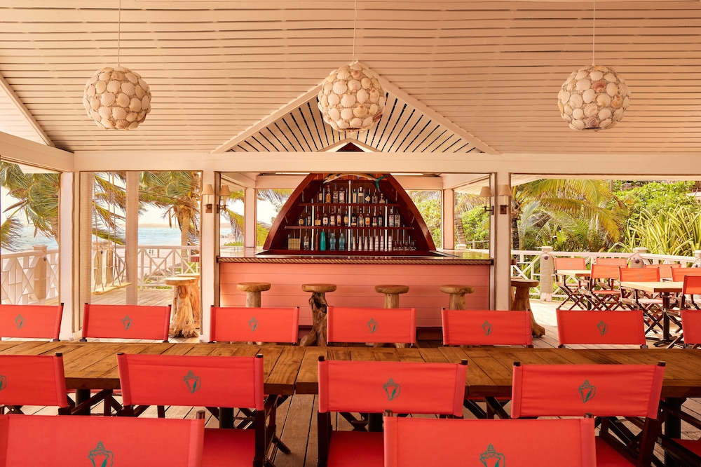 Coral Sands Villa w/ Private Pool Steps to the Beach & Full Resort Amenities