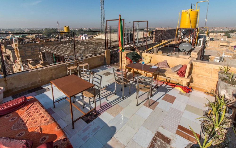 Hotel Oasis Haveli - Hostel