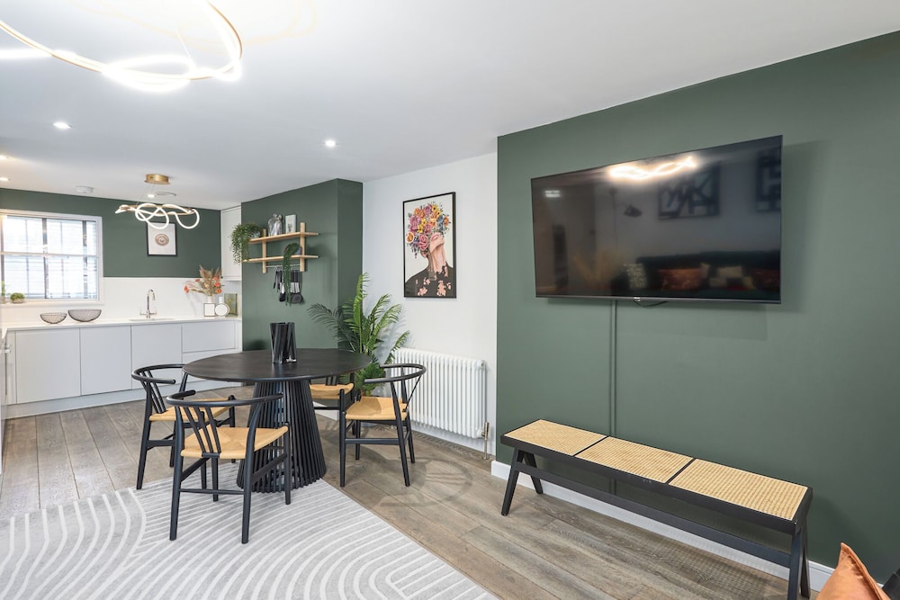 Be London - The Chinatown Residences