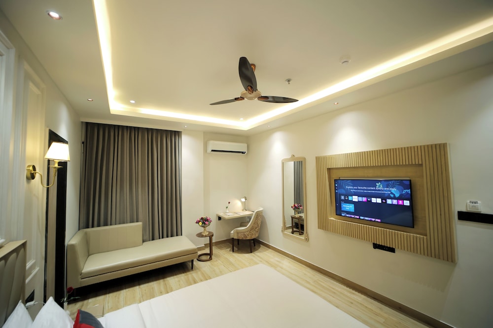 Naori by Alaya Stays