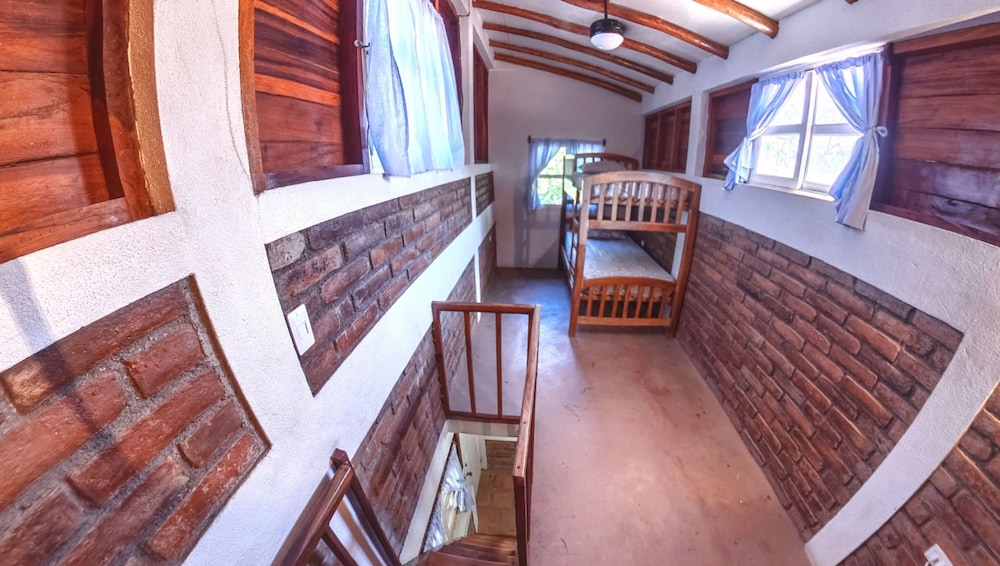 2 Casitas for 8 Guests on Beach Front w Pool AC