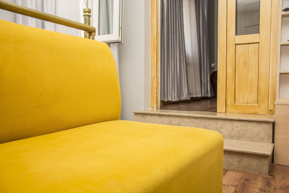 Boulevard Guest House