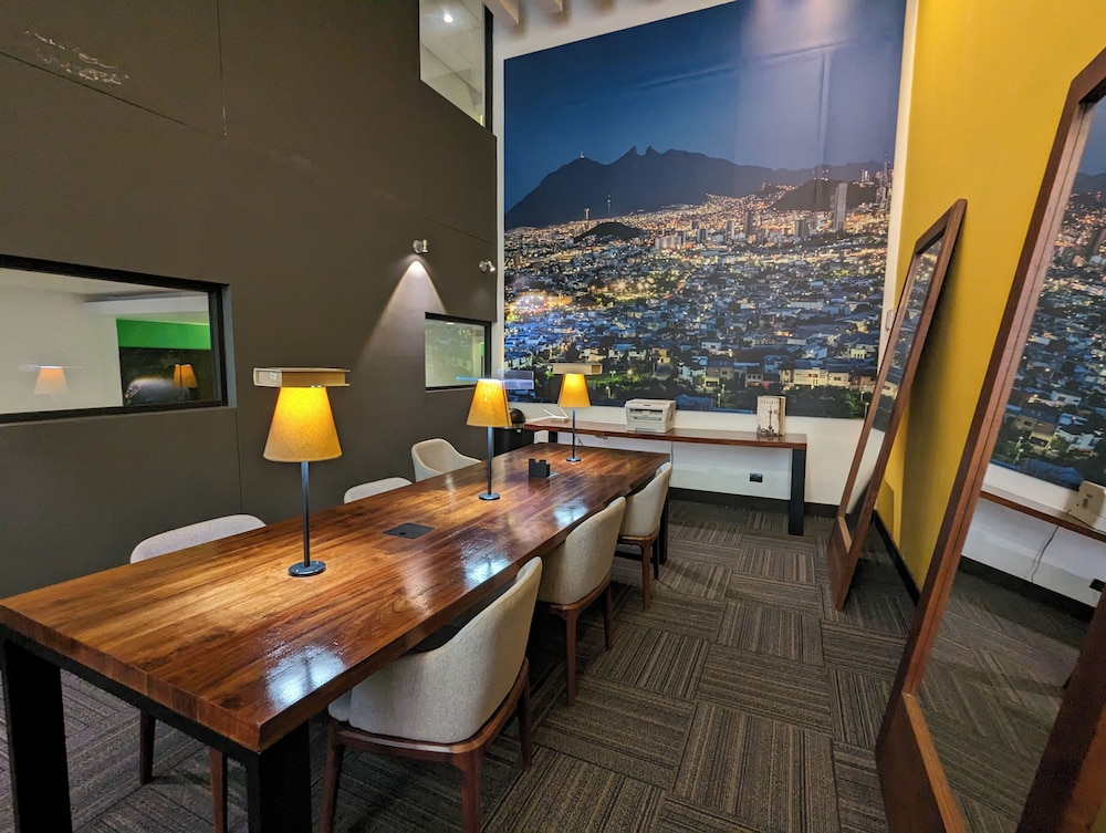 Panoramic Lofts La Silla