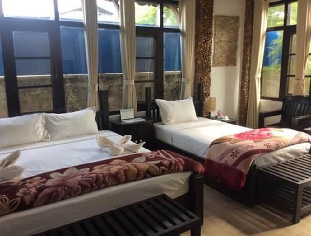Aquarius Inn Inle Lake, photo 15