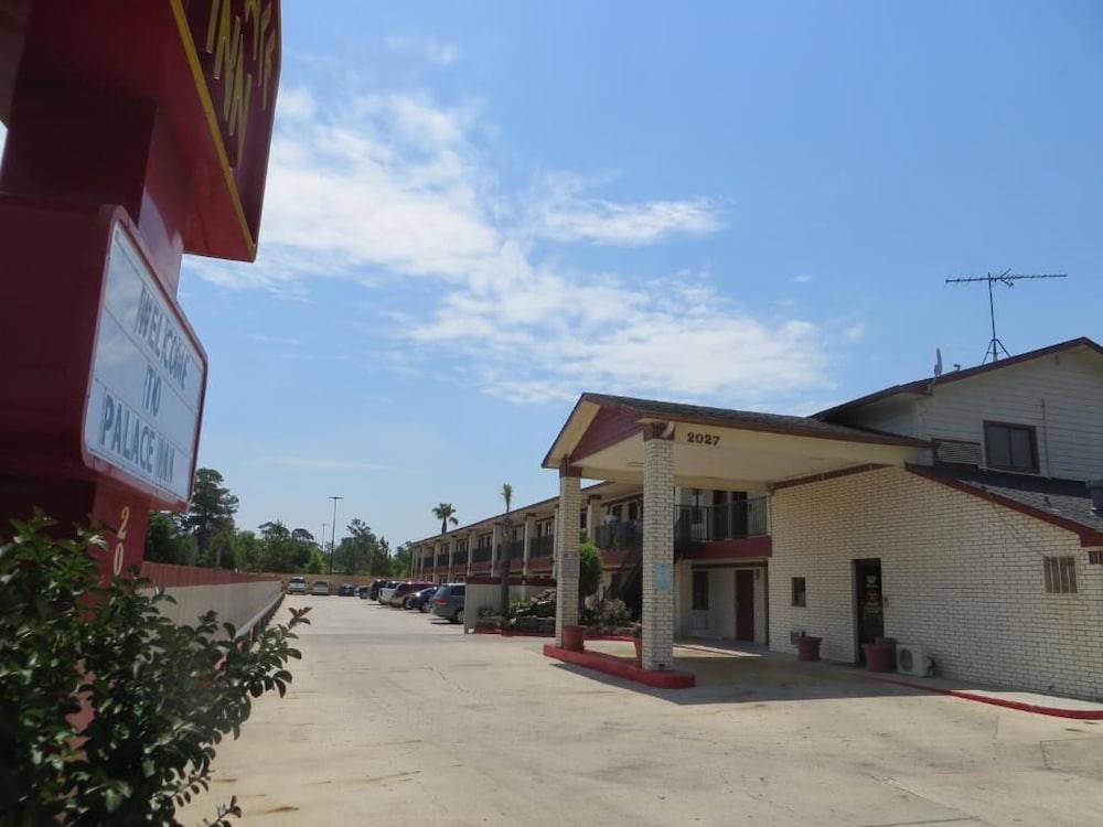 Palace Inn Wayside