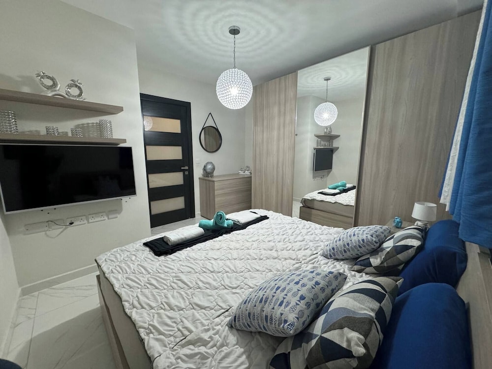 Marsascala Sea View Apartment Hpi9934 view 5