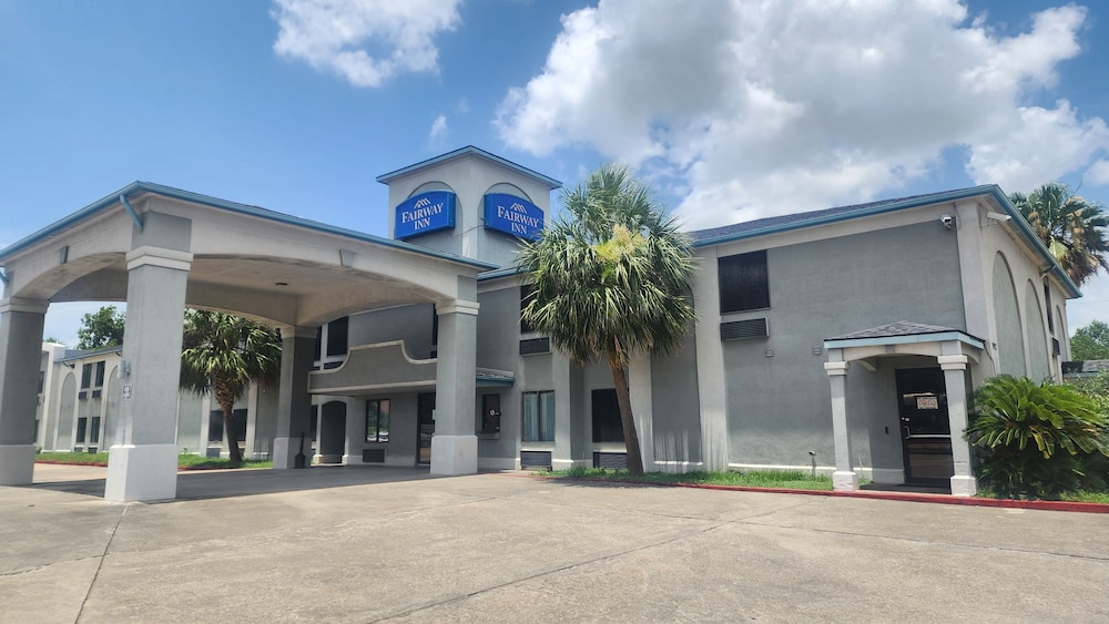 Capital O Fairway Inn - Baytown La Porte TX