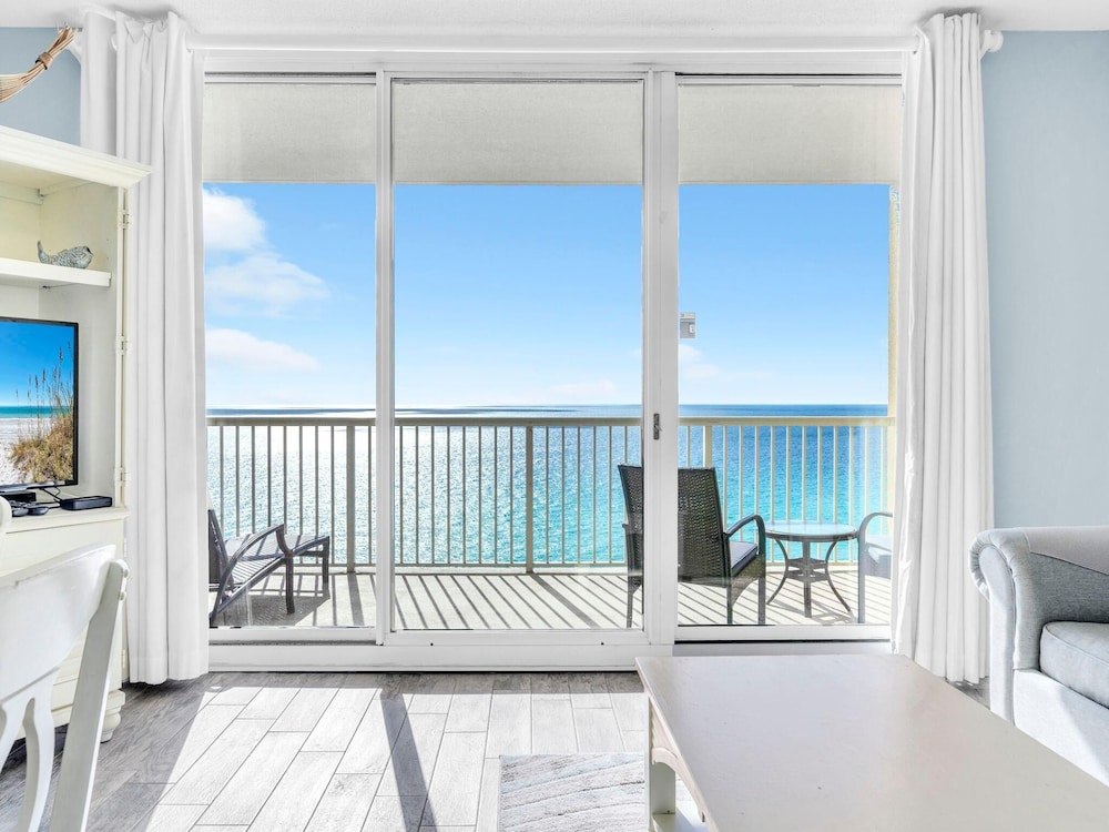 Majestic Beach Towers 1-1314