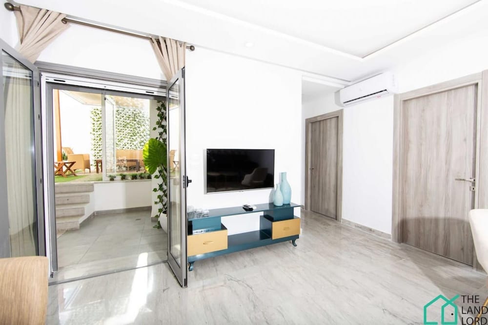 New 1bd With Swimming Pool 5mn to Lac Carthage