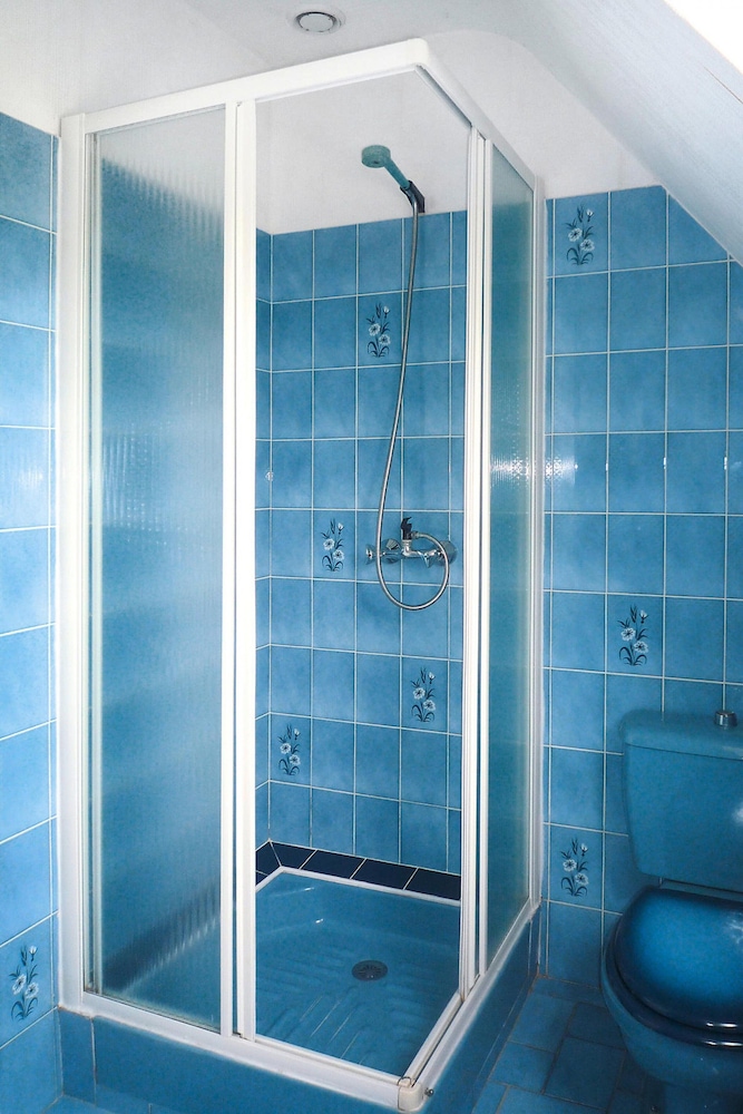 Holiday Home in Port-blanc Near Sandy Beaches