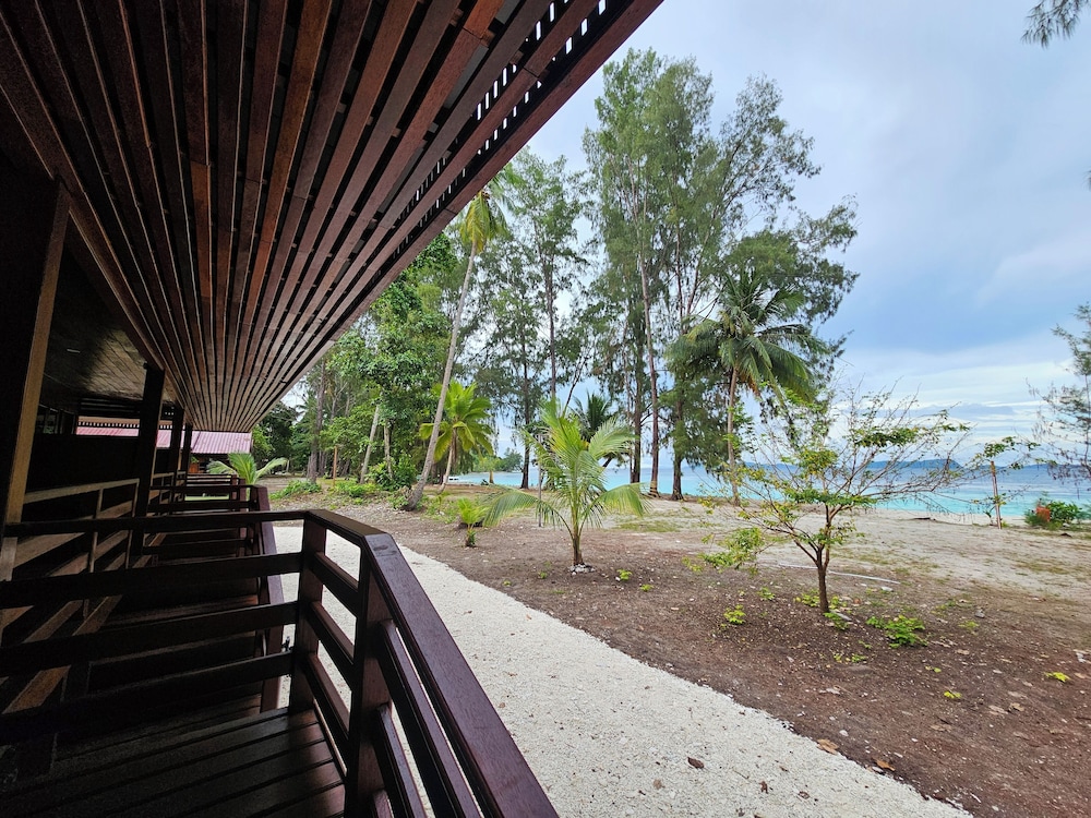 ANDAU DIVE RESORT - RAJA AMPAT