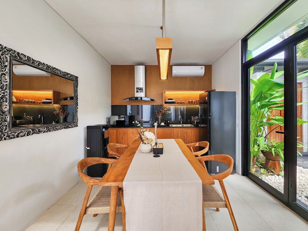 Silk Umalas by Nagisa Bali