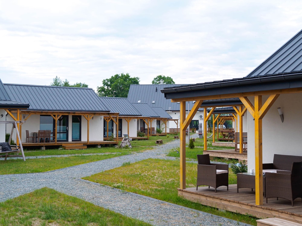 Cottages, 500m to the Lake, Jezierzany