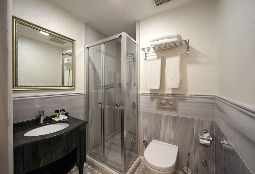 Meroddi Galata Daireleri - Image 19