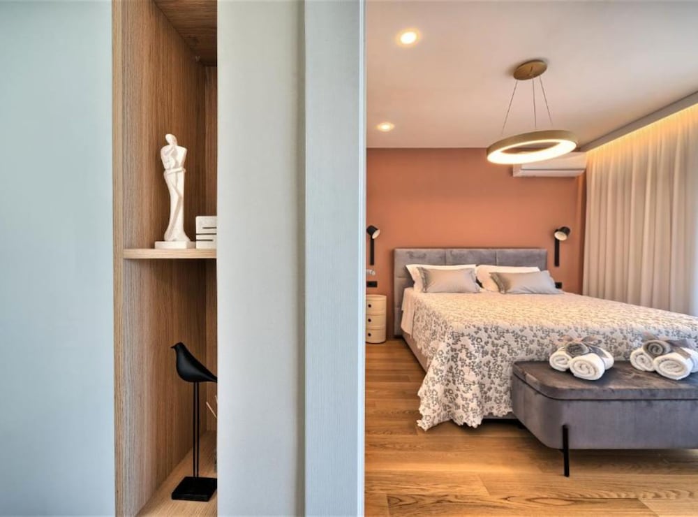 Apartment Aniva - 50 m From the sea