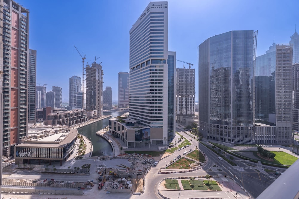 Elegant 1-bedroom Apartment for 2 Near to Burj Khalifa