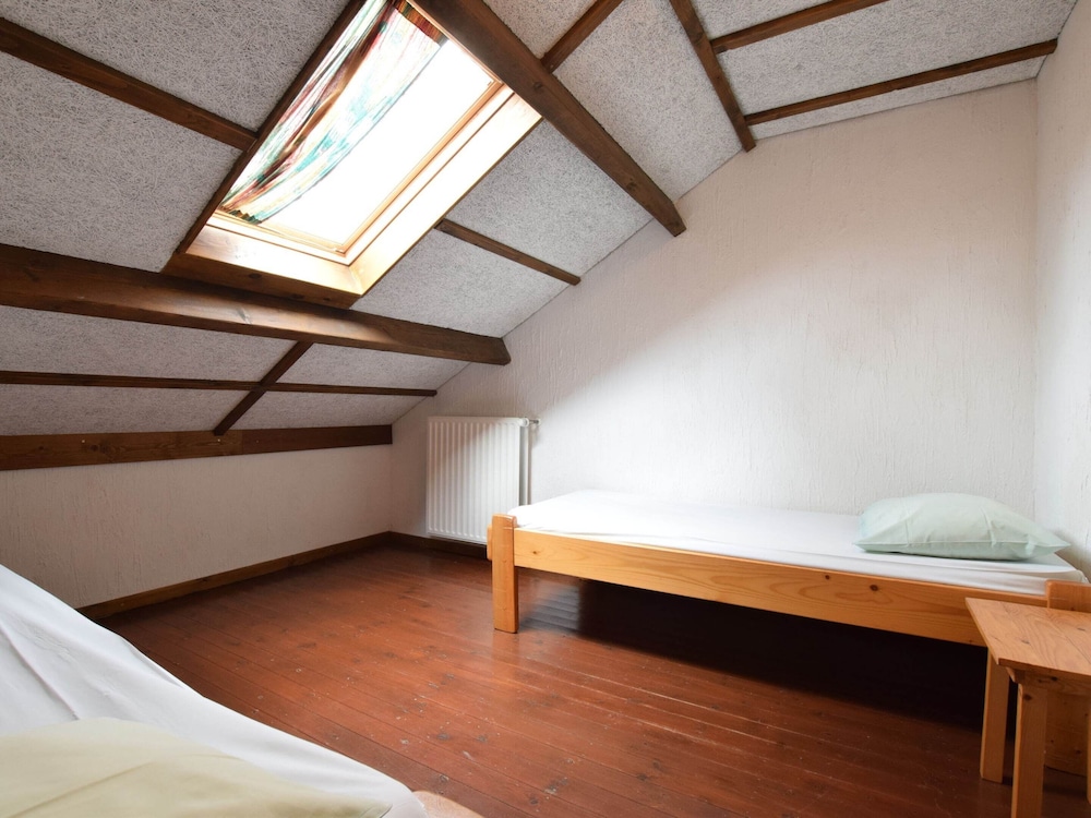 Spacious Holiday Home in Houffalize With Barbecue view 4