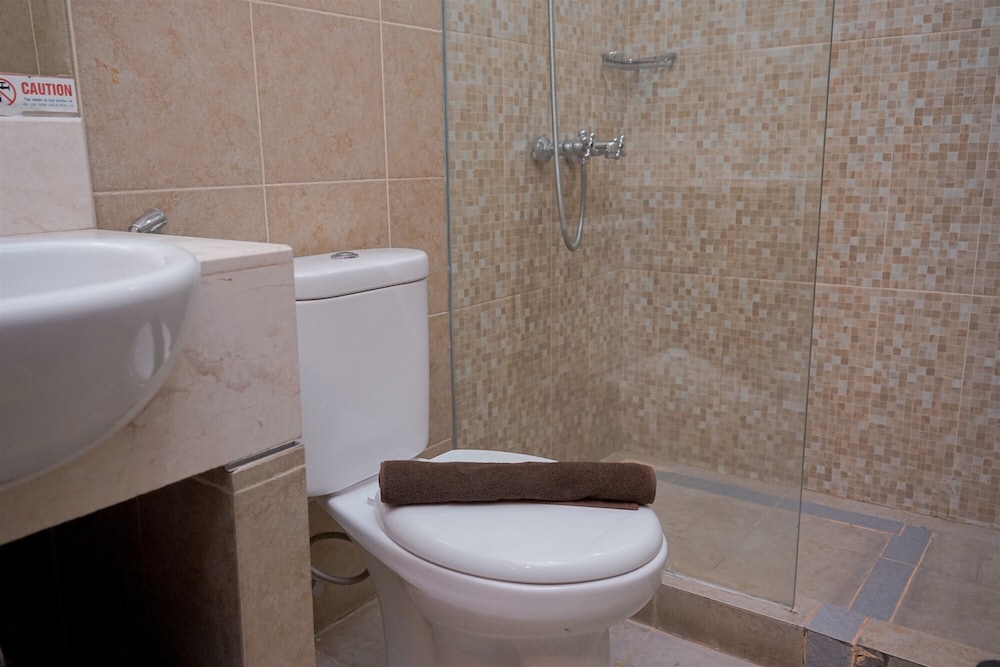 Spacious and Elegant 3BR at Great Western Apartment
