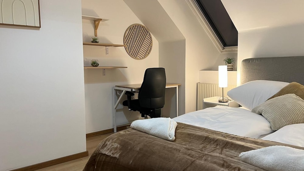 Cozy Room With Balcony Near Rennweg